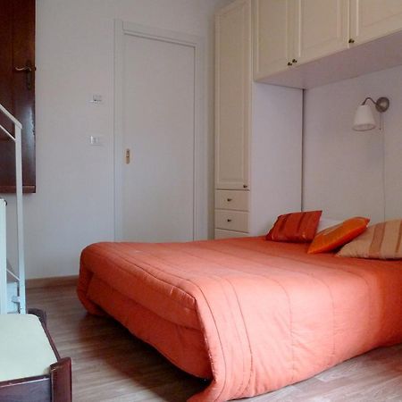 Отель Solemagia In Via Roma Вернацца Экстерьер фото